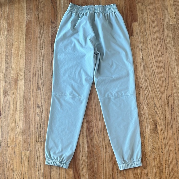 Abercrombie & Fitch cargo pant in gray - Picture 6 of 6